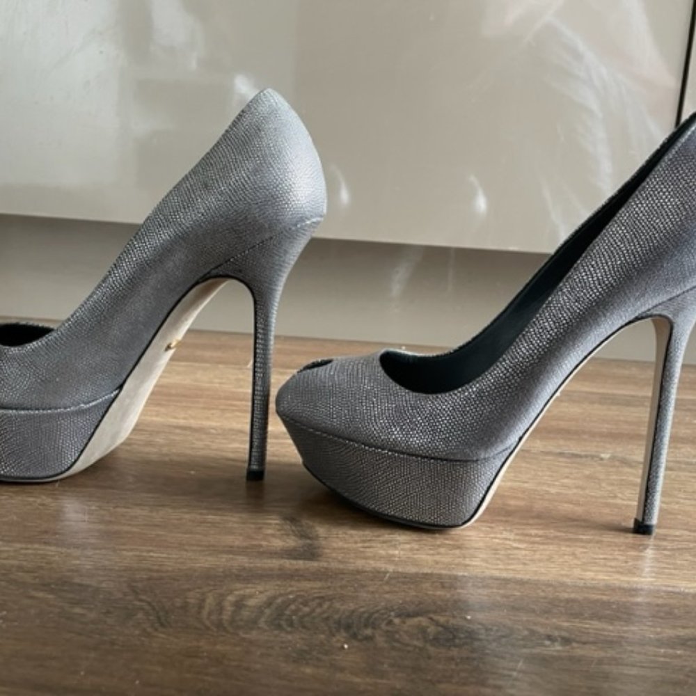Sergio Rossi Platinum platform pumps, keyhole peep-toe, like new, size 8
